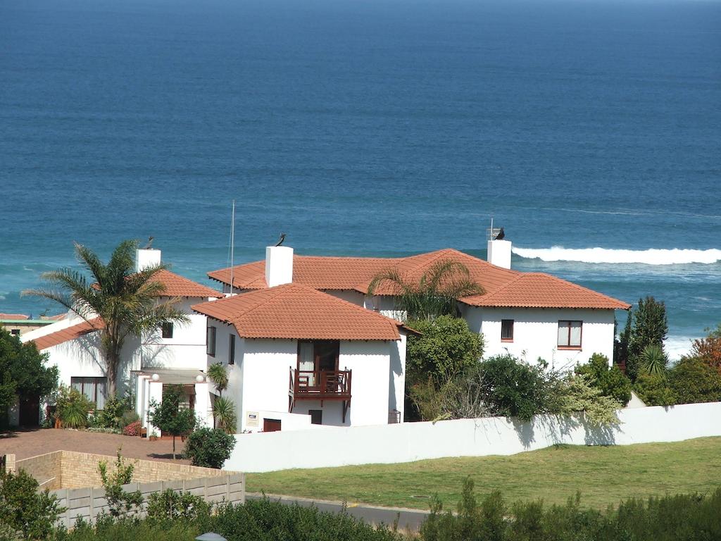 My Travelution - Travel Club - Aan Melkhoutkloof Guest House