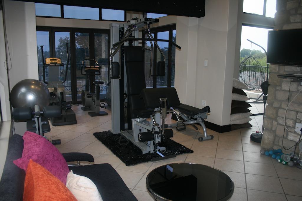 My Travelution - Travel Club - AFRICA PARADISE - OR Tambo Airport Boutique Hotel