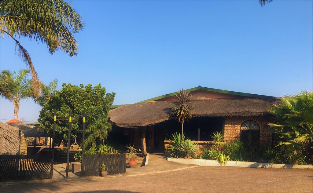 My Travelution - Travel Club - Summit Lodge Restaurant