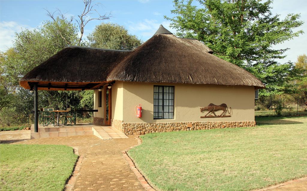 My Travelution - Travel Club - Ukutula Lodge & Conservation Center