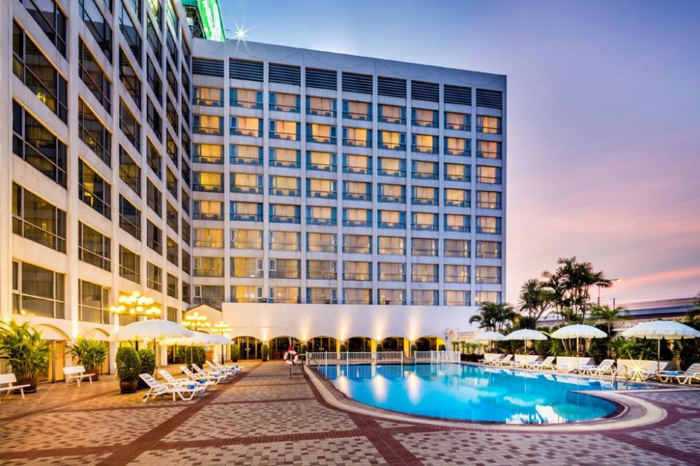 My Travelution - Travel Club - Bangkok Palace Hotel