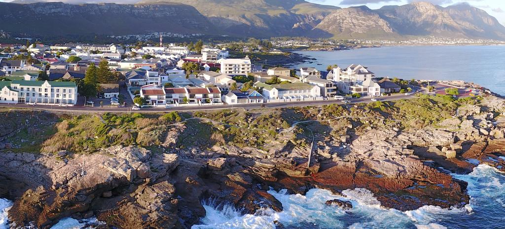 My Travelution - Travel Club - Hermanus Esplanade