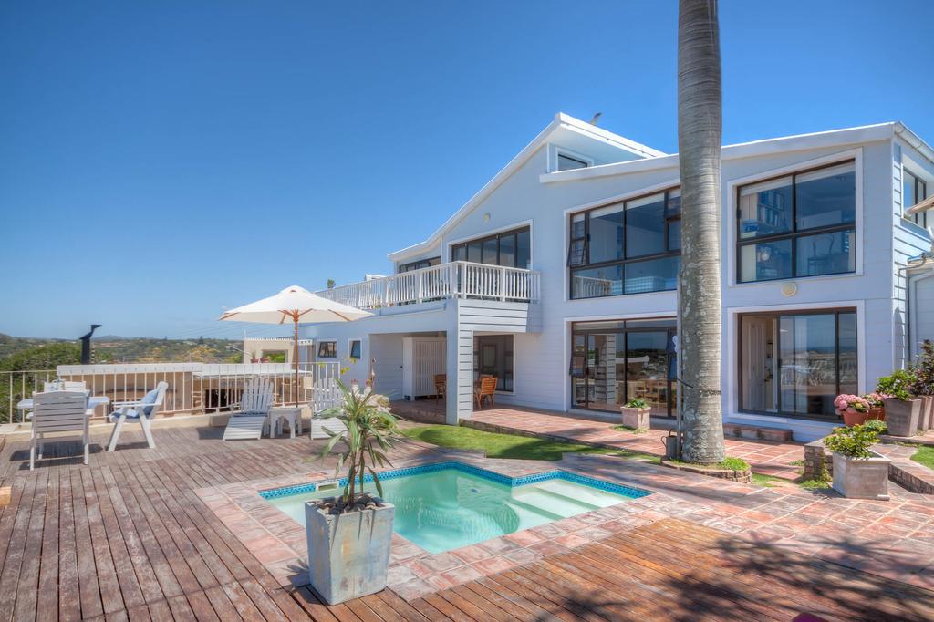 My Travelution - Travel Club - The Lookout Guest House