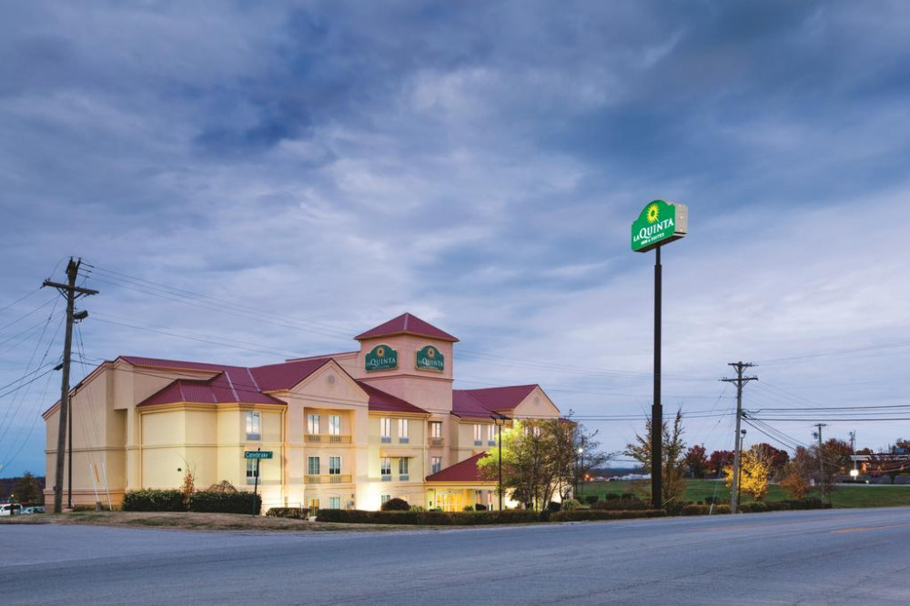 My Travelution - Travel Club - La Quinta Inn & Suites Lexington South / Hamburg