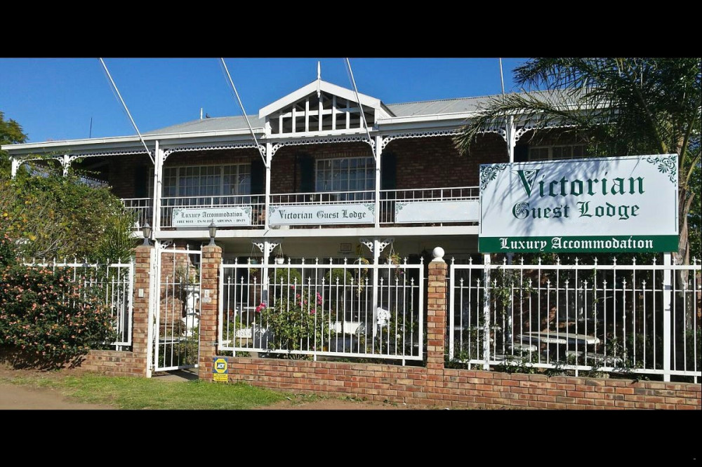 My Travelution - Travel Club - Victorian Guest Lodge