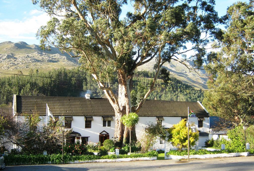 My Travelution - Travel Club - Houw Hoek Hotel