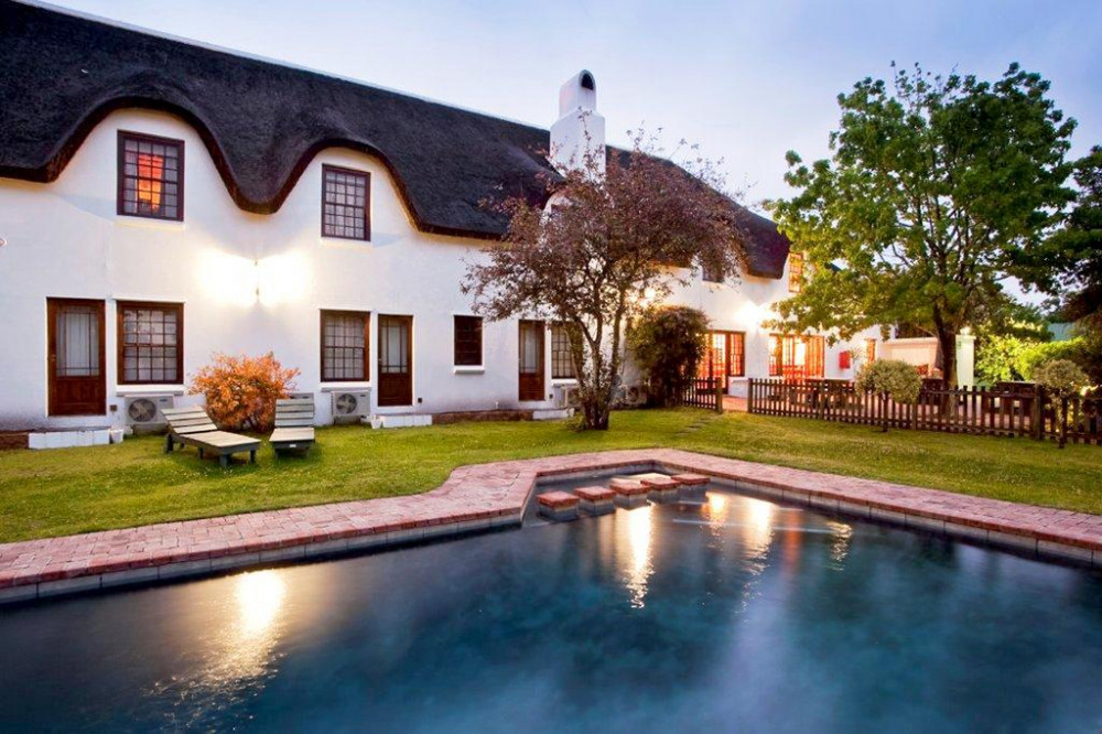 My Travelution - Travel Club - Oakhurst Hotel- George