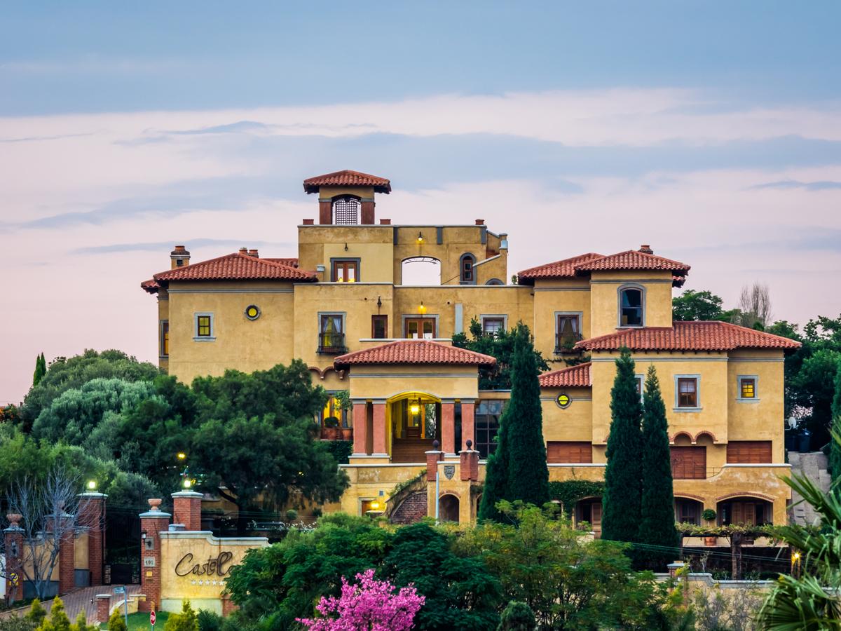 My Travelution - Travel Club - Castello Di Monte