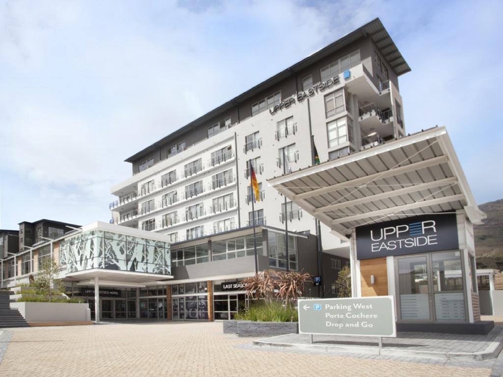 My Travelution - Travel Club - DoubleTree by Hilton Hotel Cape Town - Upper Eastside