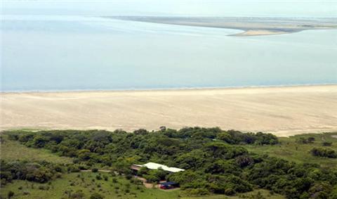 My Travelution - Travel Club - Makakatana Bay Lodge