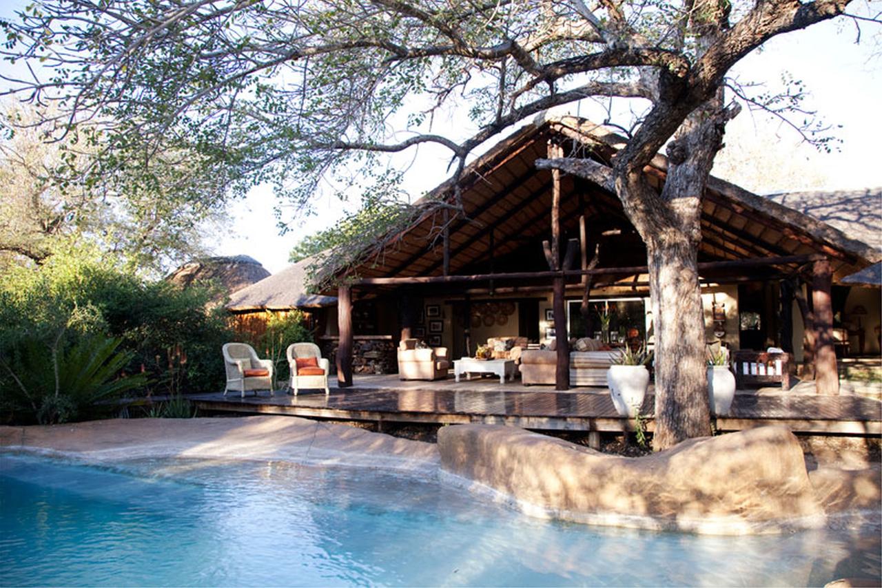My Travelution - Travel Club - Thornybush Chapungu Tented Camp
