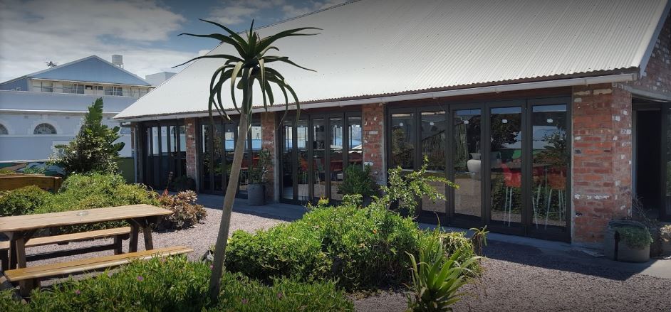 My Travelution - Travel Club - The Happy Hippo Accommodation