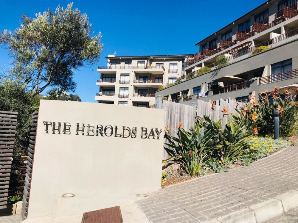 My Travelution - Travel Club - The Herolds Bay Hotel
