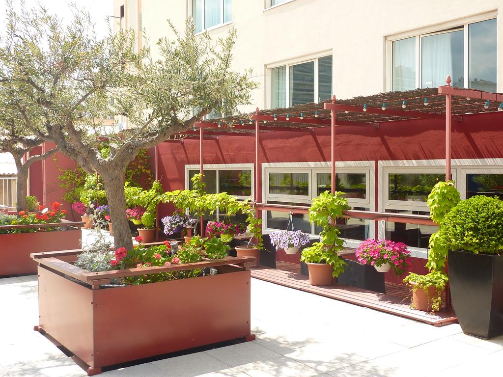 My Travelution - Travel Club - Mercure Marseille Prado Hotel