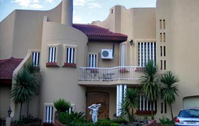 My Travelution - Travel Club - Cascade Villa Guest House
