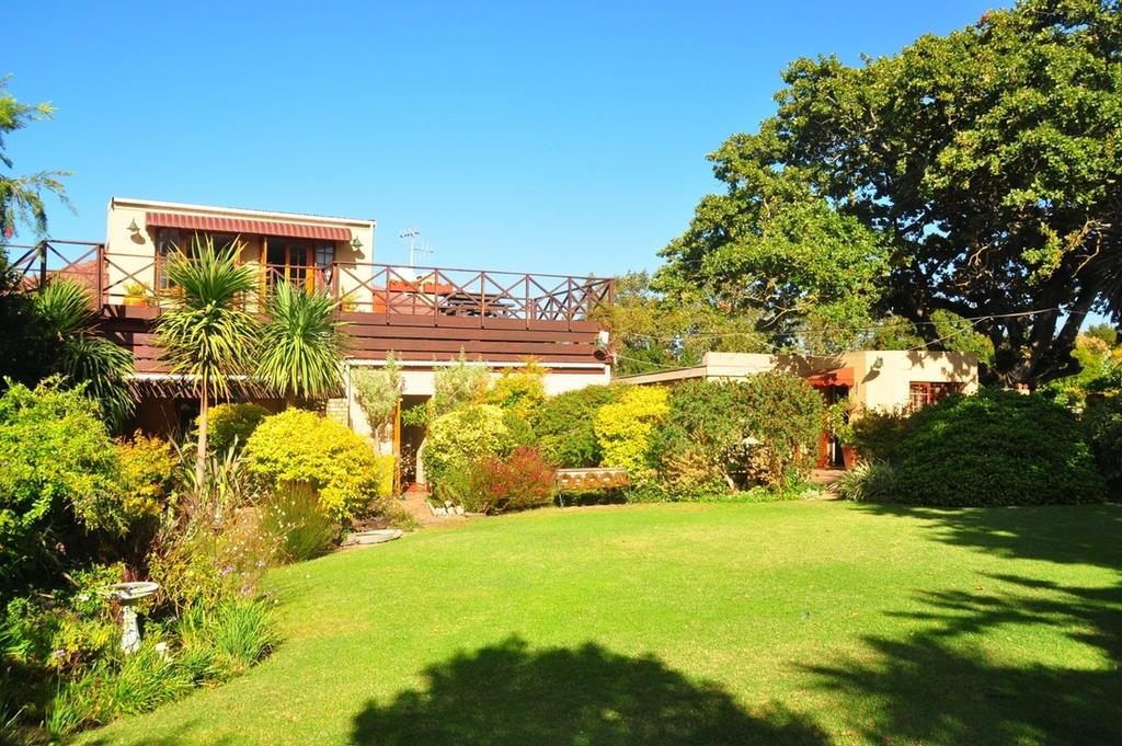 My Travelution - Travel Club - Two Oaks B&B