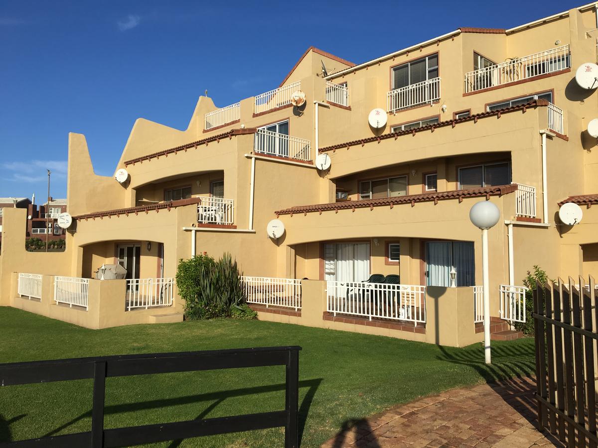 My Travelution - Travel Club - Jefferys Bay Beachfront Accommodation