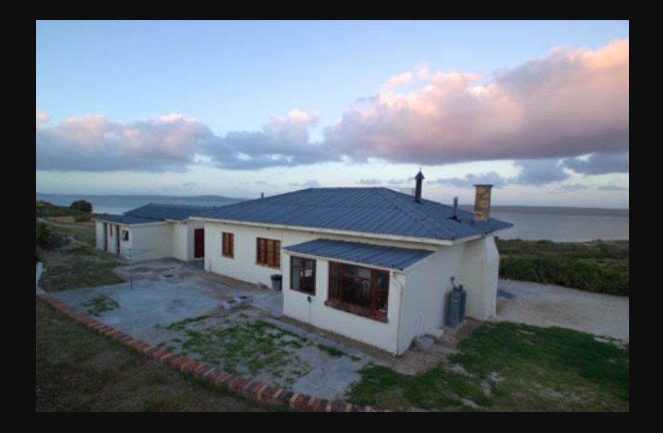 My Travelution - Travel Club - Jo Anne's Beach Cottage