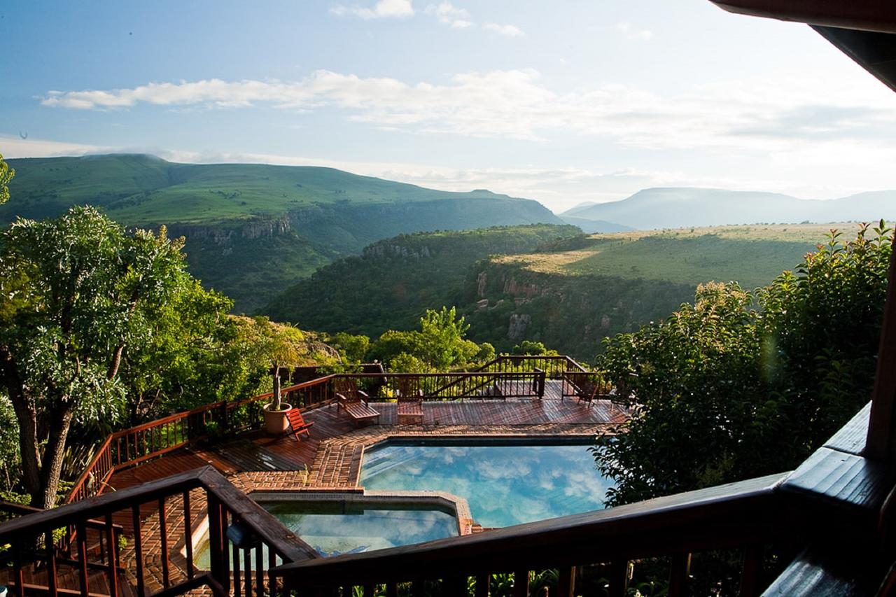 My Travelution - Travel Club - Acra-retreat Mountain View Lodge