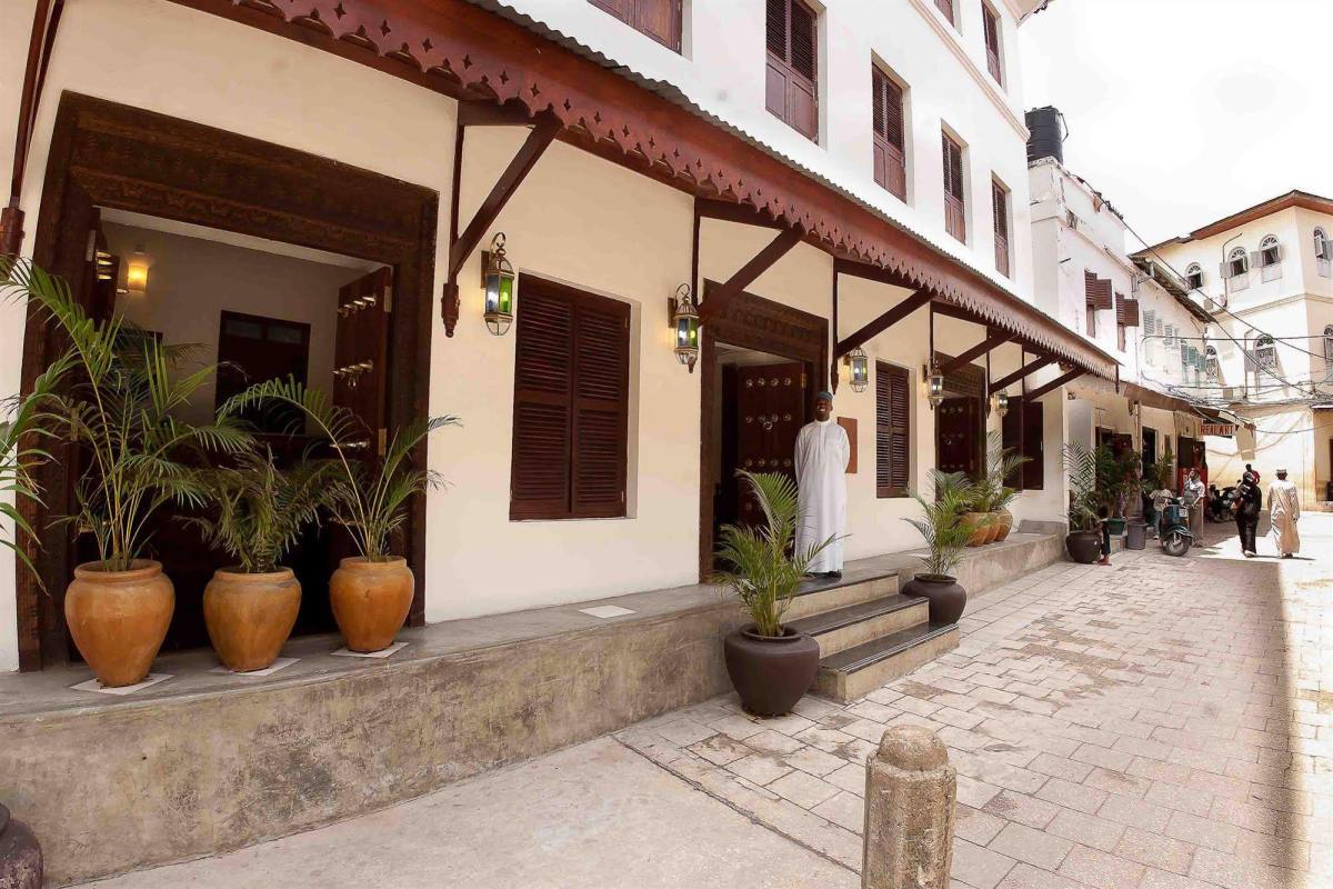 My Travelution - Travel Club - Maru Maru Hotel