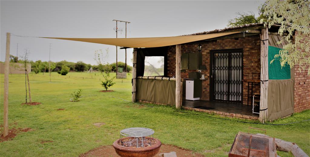 My Travelution - Travel Club - Thorn Tree Bush Camp