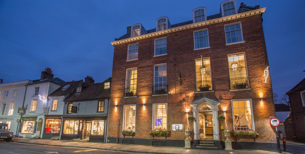 My Travelution - Travel Club - Chichester Harbour Hotel