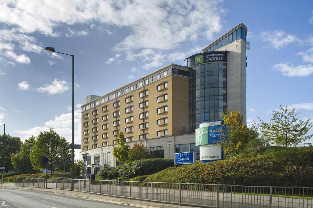 My Travelution - Travel Club - Holiday inn Express Greenwich