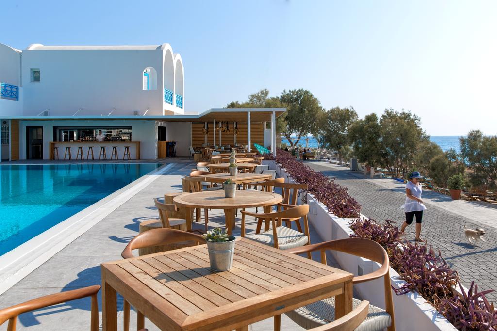 My Travelution - Travel Club - Kamari Beach Hotel