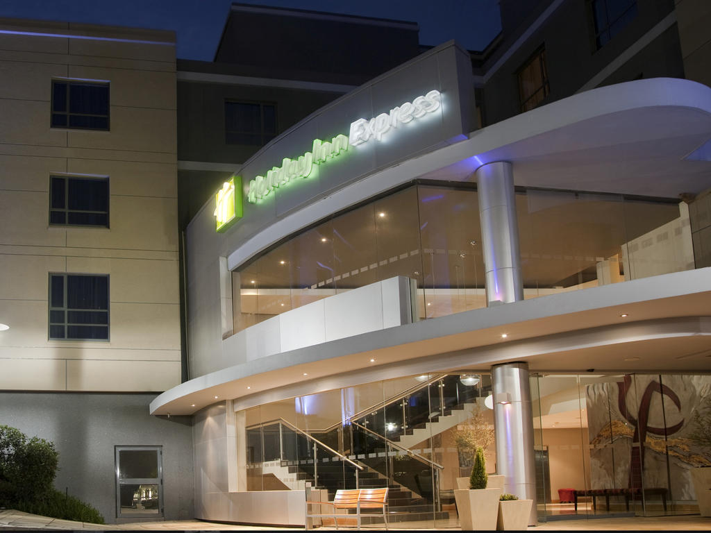 My Travelution - Travel Club - Holiday Inn Express Sandton Woodmead