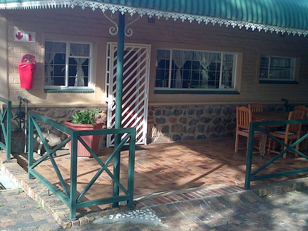 My Travelution - Travel Club - Malonjeni Geust Farm