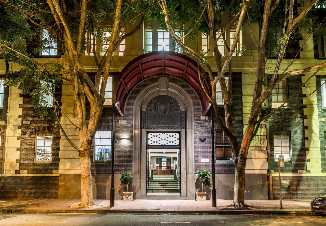 My Travelution - Travel Club - Oak Goldbrough Apartments