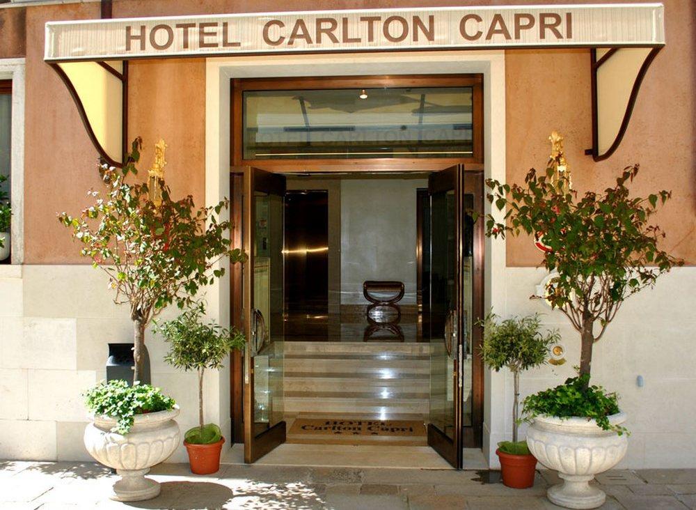 My Travelution - Travel Club - Carlton Capri Hotel