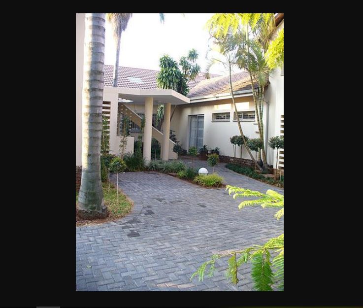 My Travelution - Travel Club - Coral Tree Guesthouse