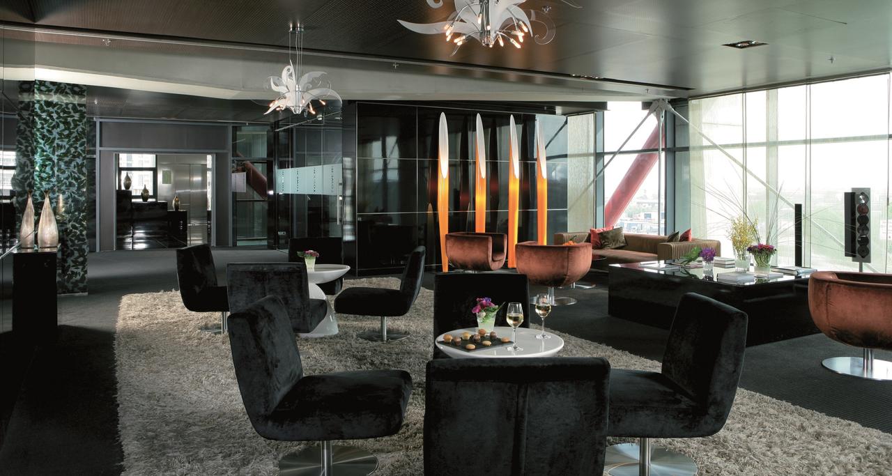 My Travelution - Travel Club - NH Collection Barcelona Tower