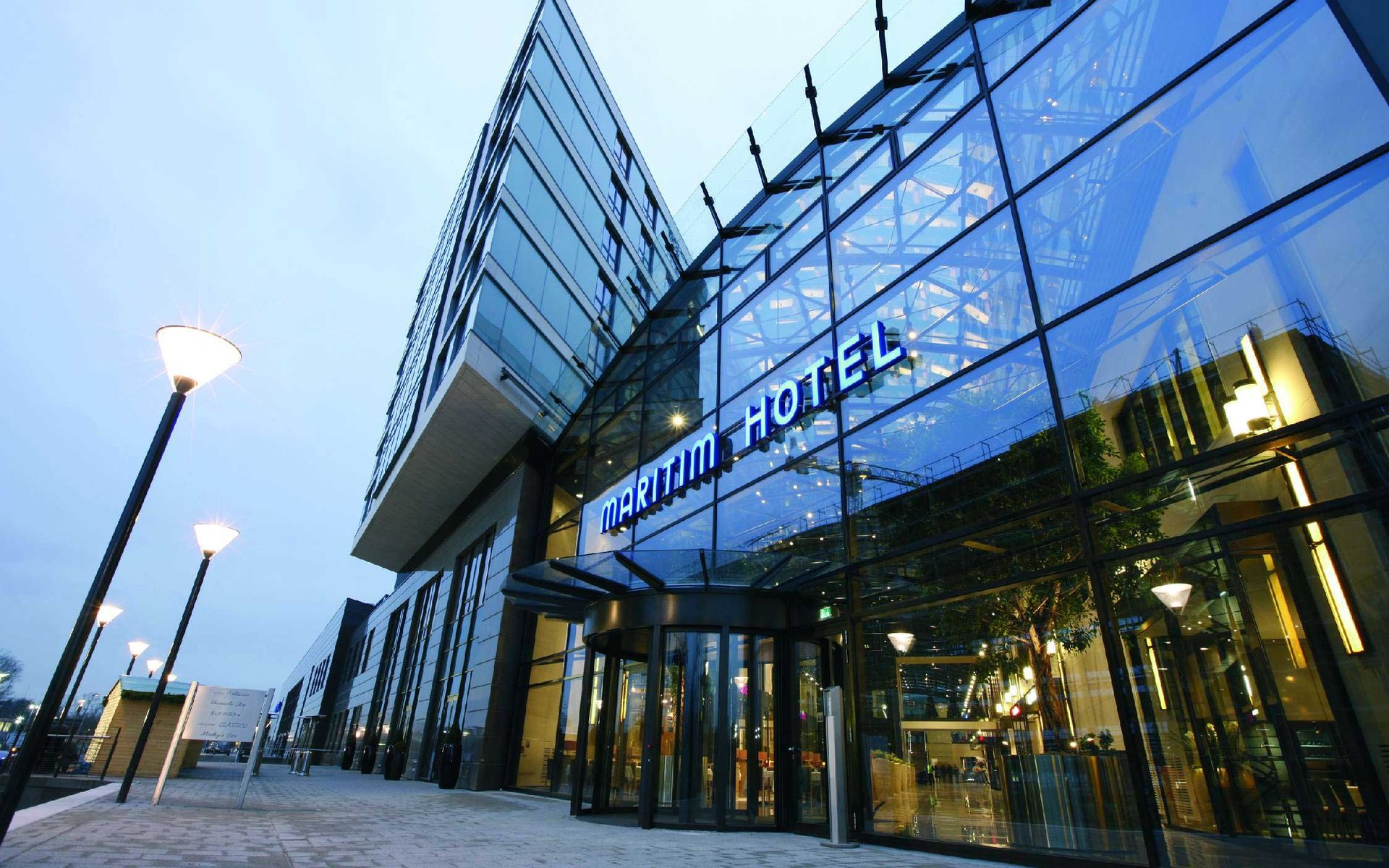 My Travelution - Travel Club - MARITIM HOTEL DUSSELDORF