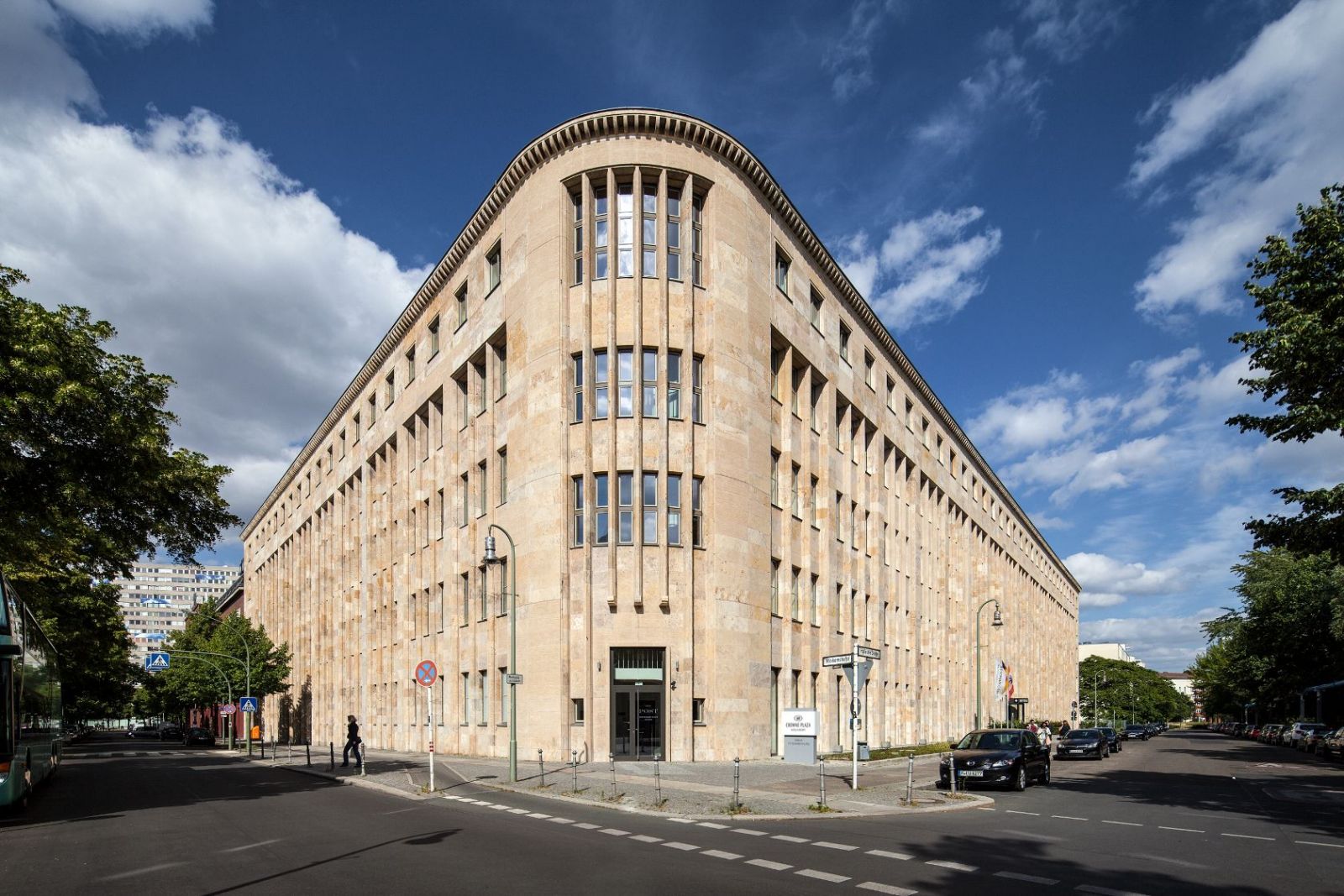 My Travelution - Travel Club - CROWNE PLAZA POTSDAMER PLATZ