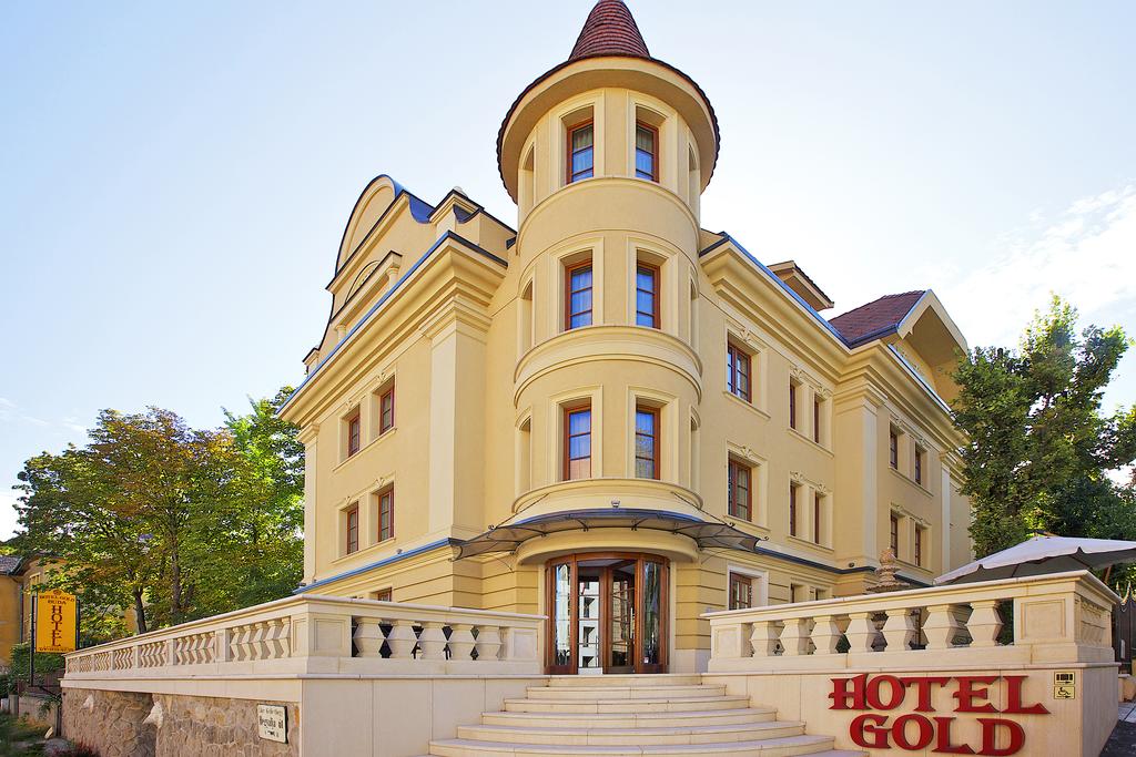 My Travelution - Travel Club - Gold Hotel Wine & Dine (4.0 Star) (4.0 Star)
