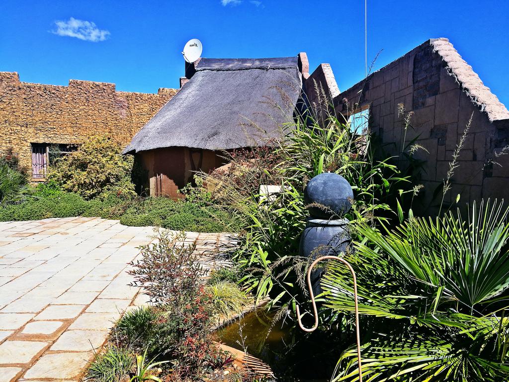 My Travelution - Travel Club - Kures Guesthouse