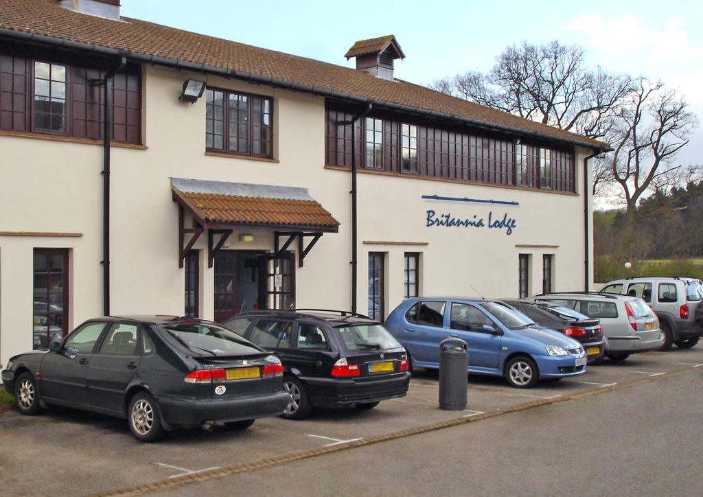 My Travelution - Travel Club - Europa Gatwick Hotel & Spa