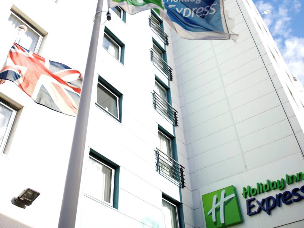 My Travelution - Travel Club - Holiday Inn Express London Croydon
