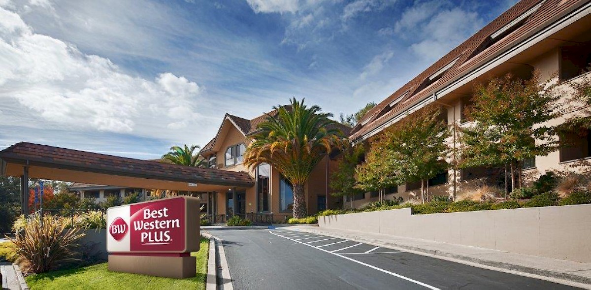My Travelution - Travel Club - Best Western Plus Novato Oaks Inn