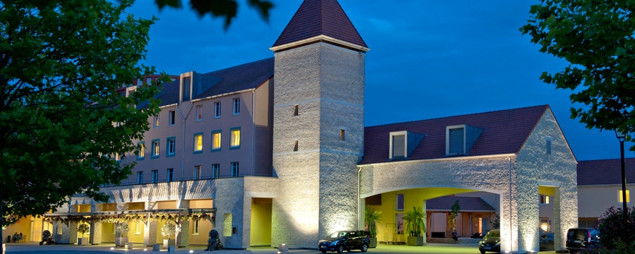My Travelution - Travel Club - Explorers Hotel at Disneyland Paris