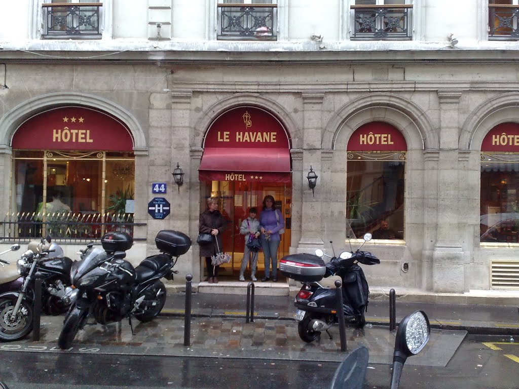 My Travelution - Travel Club - De La Havana Hotel Paris