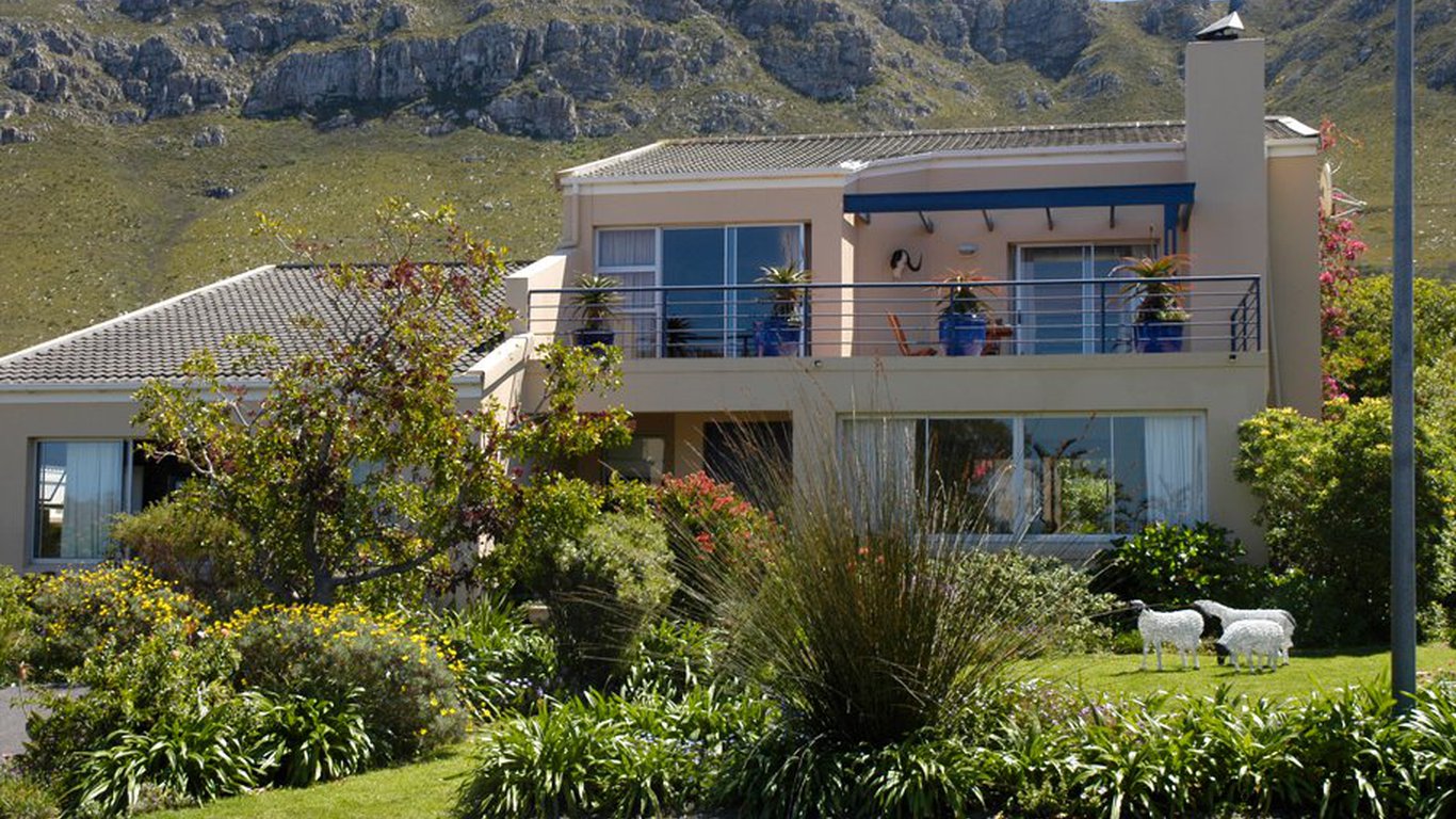 My Travelution - Travel Club - Fernkloof Lodge