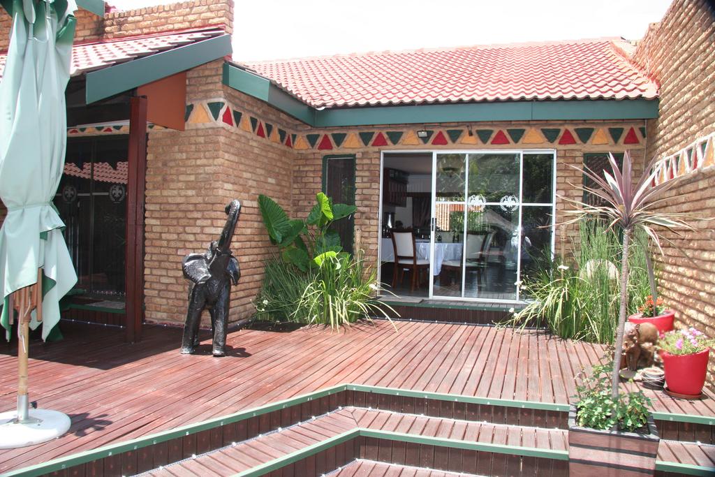 My Travelution - Travel Club - Condor Guest House