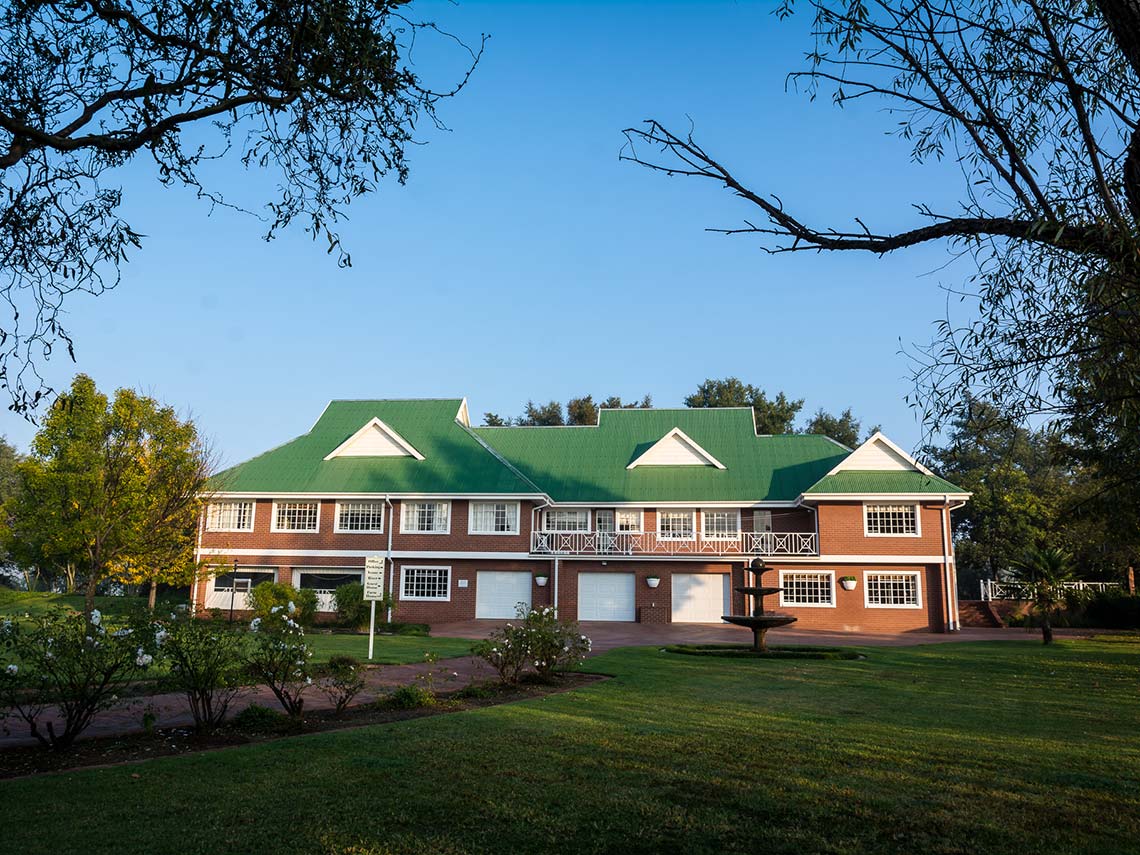 My Travelution - Travel Club - Devondale Guesthouse & Venue