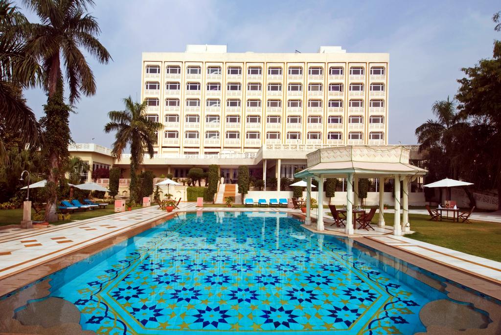 My Travelution - Travel Club - The Gateway Hotel Fatehabad Road Agra