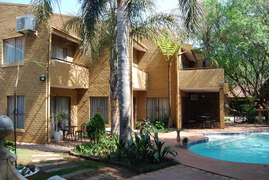 My Travelution - Travel Club - Sunward Park Guesthouse