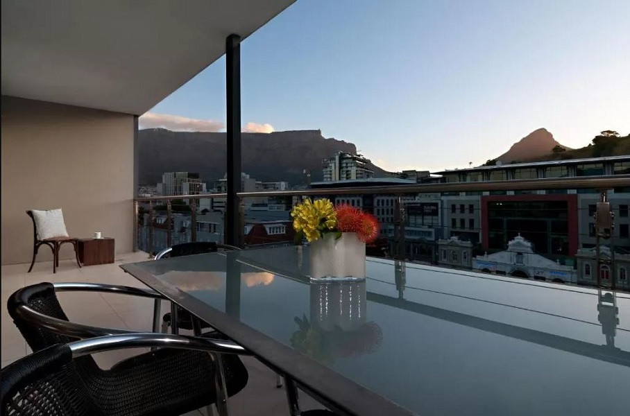 My Travelution - Travel Club - The Rockwell All Suite Hotel & Apartments