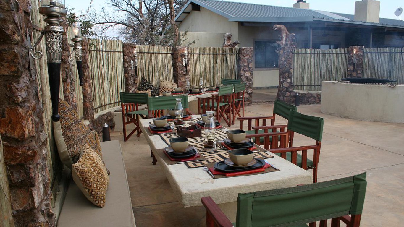 My Travelution - Travel Club - Buffalo Thorn Safari Lodge